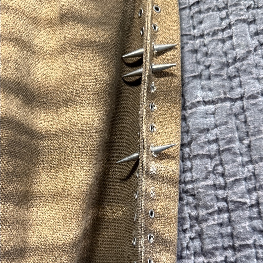 Gianfranco Ferre Men's Straight Jeans - Brown &Yellow with zip and metal studs - Picture 4 of 16
